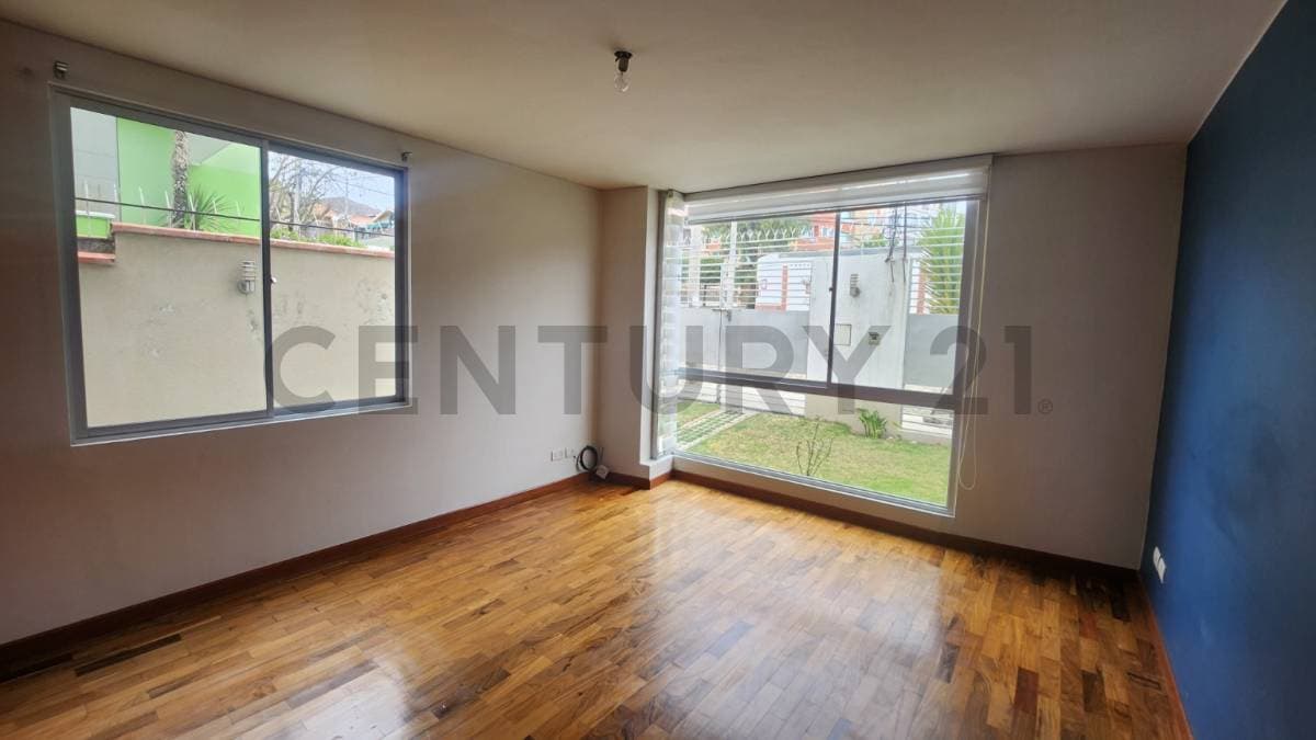 Foto de ALQUILER DEPARTAMENTO 3D CON PATIO Y LAVANDERÍA EN ACHUMANI (CALLE 28, BARQUETA)