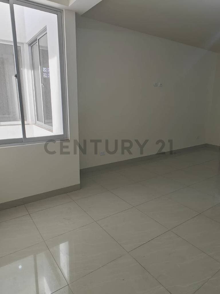 Foto de Departamento de 3 dormitorios en venta