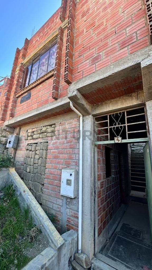 Foto de ¡CASA EN VENTA A PRECIO DE REMATE EN ALTO MUNAYPATA!