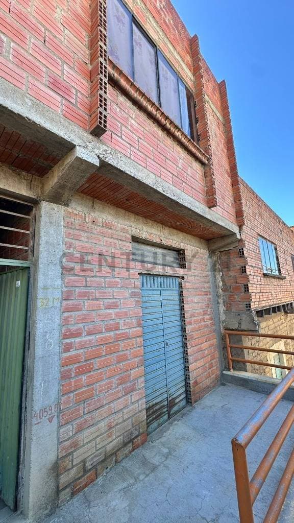 Foto de ¡CASA EN VENTA A PRECIO DE REMATE EN ALTO MUNAYPATA!