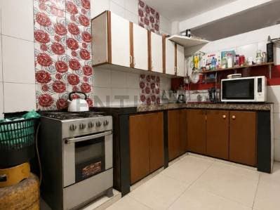 Foto de CASA COMERCIAL EN VENTA – ZONA NORTE
