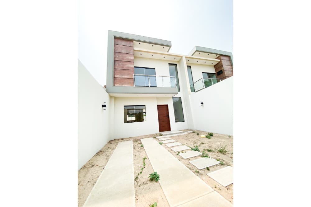 Foto de Casa en ALQUILER de 3 Dorm. zona G77