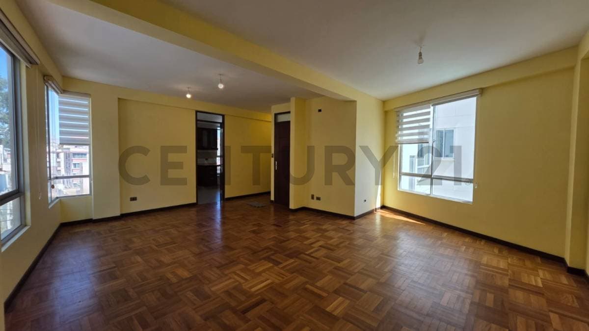 Foto de DEPARTAMENTO EN VENTA - IRPAVI 1 ALTURA CALLE 18A