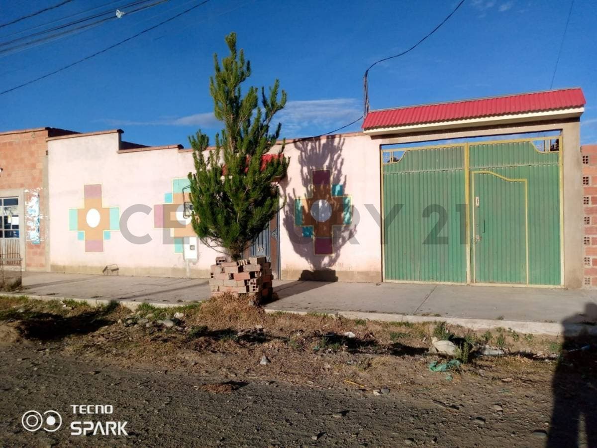Foto de CASA EN ANTICRÉTICO – ALTURA SAN MARTÍN FRENTE AL COLEGIO SAN AGUSTIN A