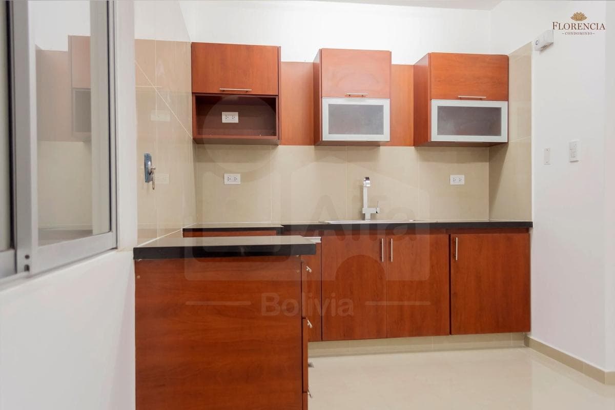 Foto de CONDOMINIO FLORENCIA – ALQUILER DEPARTAMENTOS 170mt2