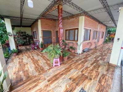 Foto de CASA EN VENTA ZONA SUD ESTE AV. PAURITO