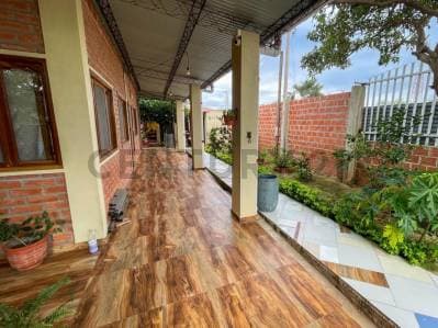 Foto de CASA EN VENTA ZONA SUD ESTE AV. PAURITO